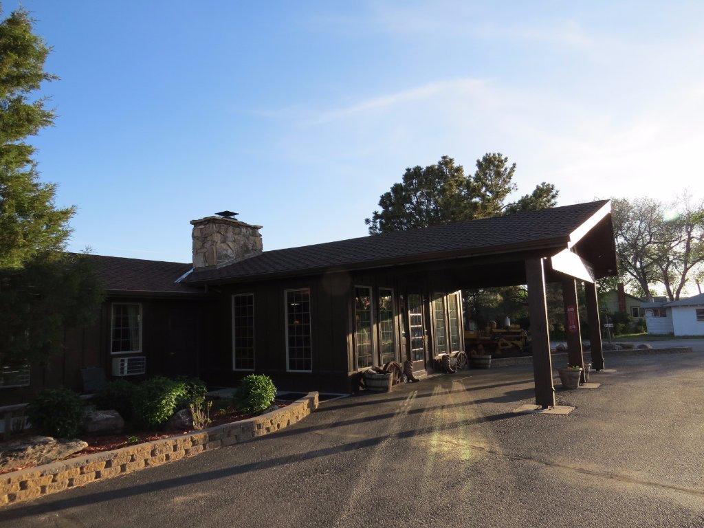 Bunkhouse Motel Guernsey Exterior photo